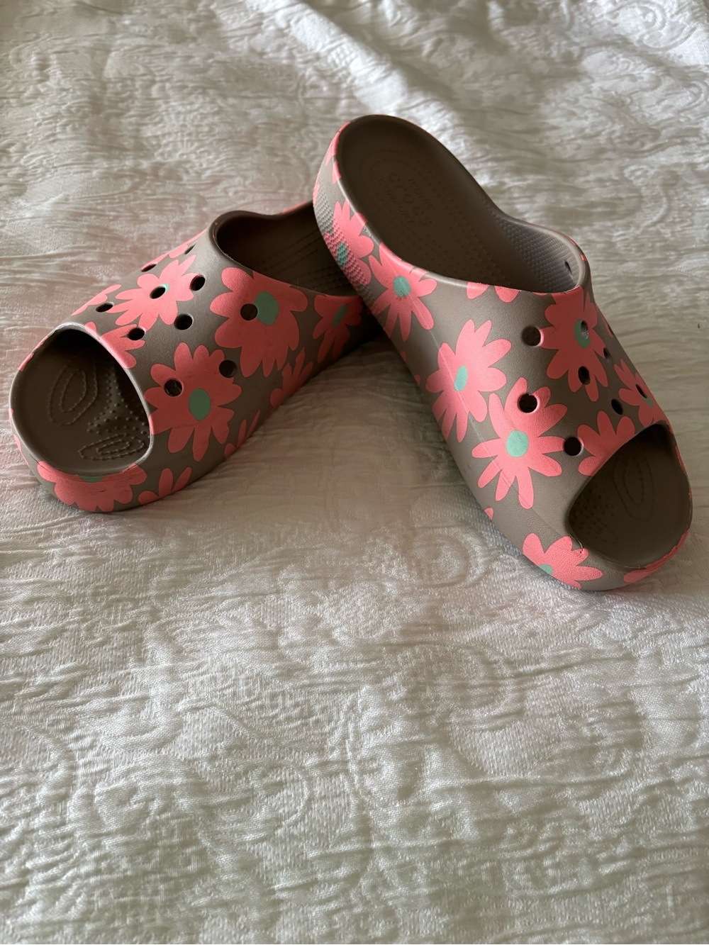 Floral Croc Slide Sandals in Pink and Brown